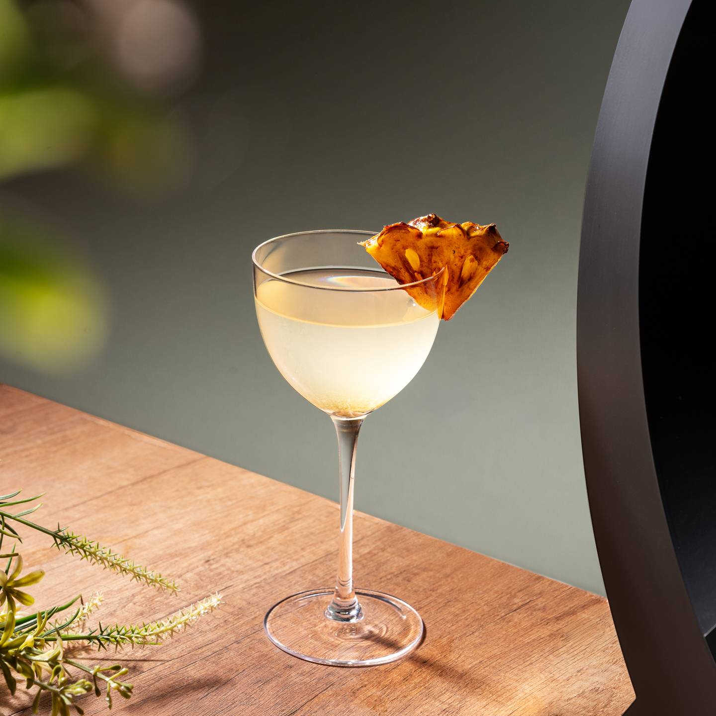 The Pineapple Blossom