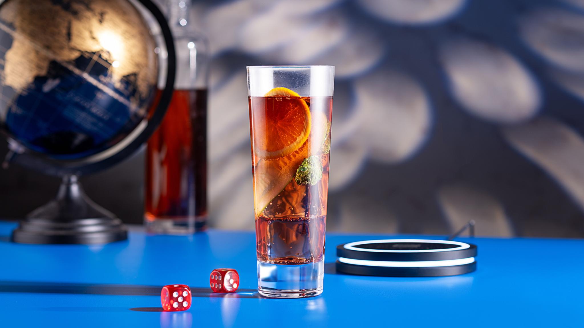 Pimms Cup: A Fresh Twist on Garden Party Elegance