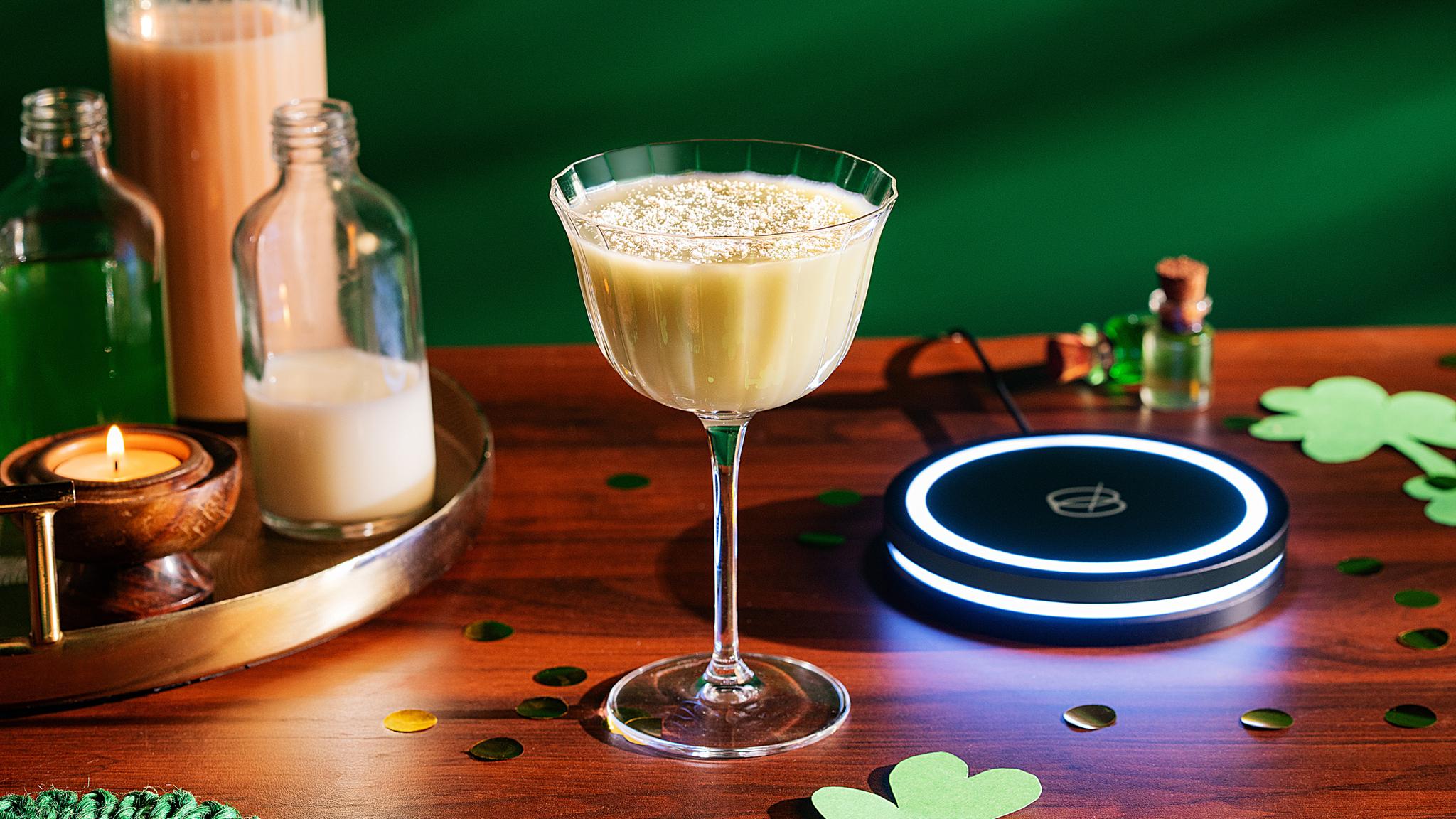 Minted Clover Cream: A Lush and Indulgent Dessert Cocktail