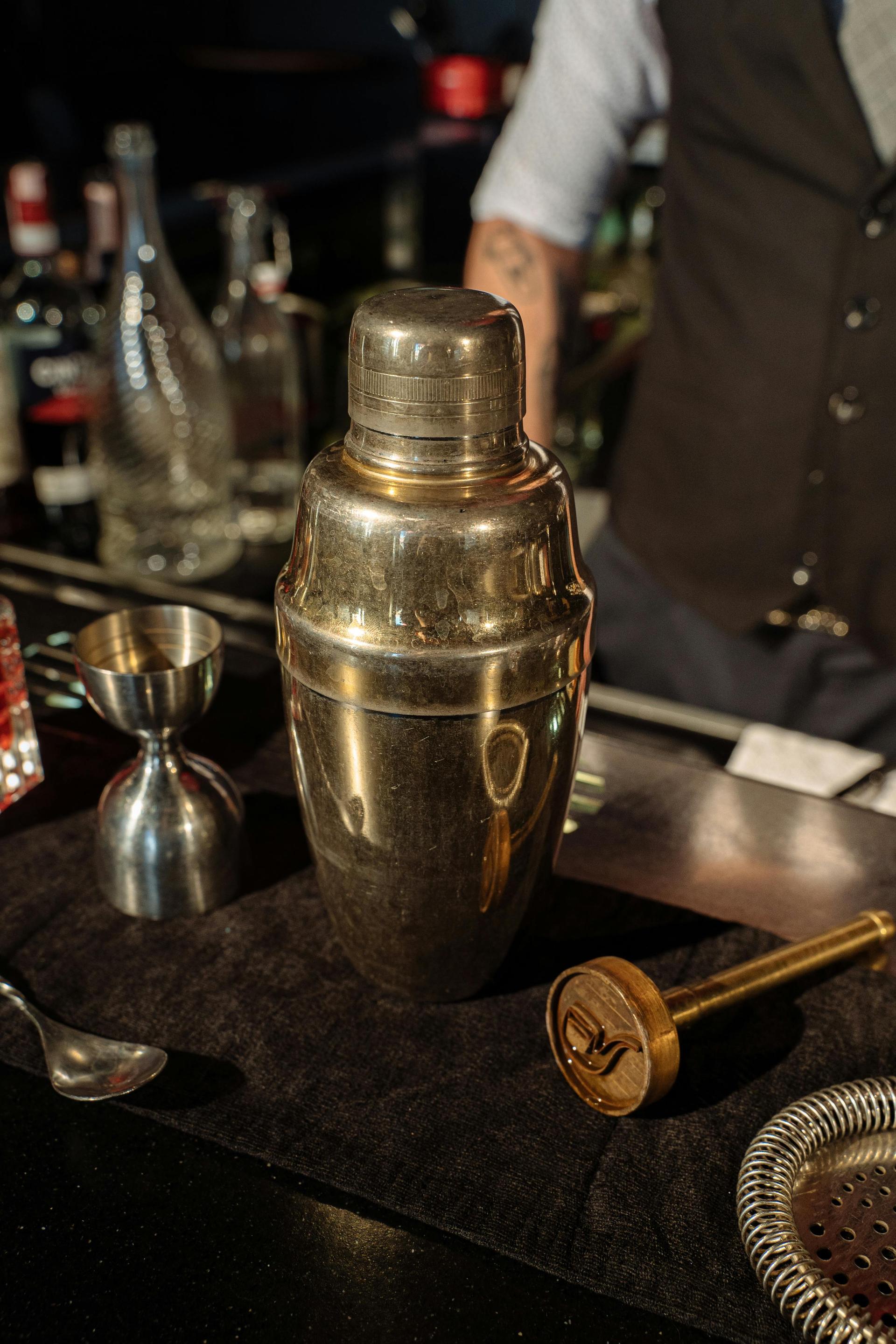 Cocktail Shaker Set