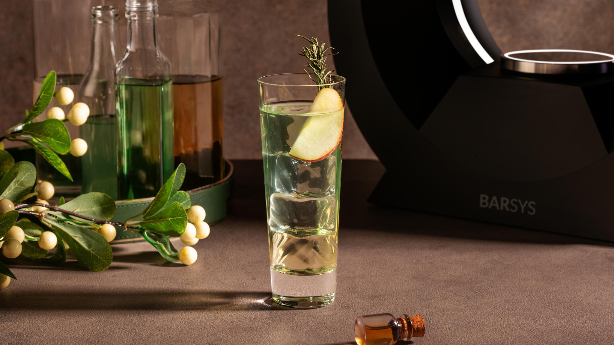 Rosemary Apple Collins: A Crisp and Herbaceous Delight