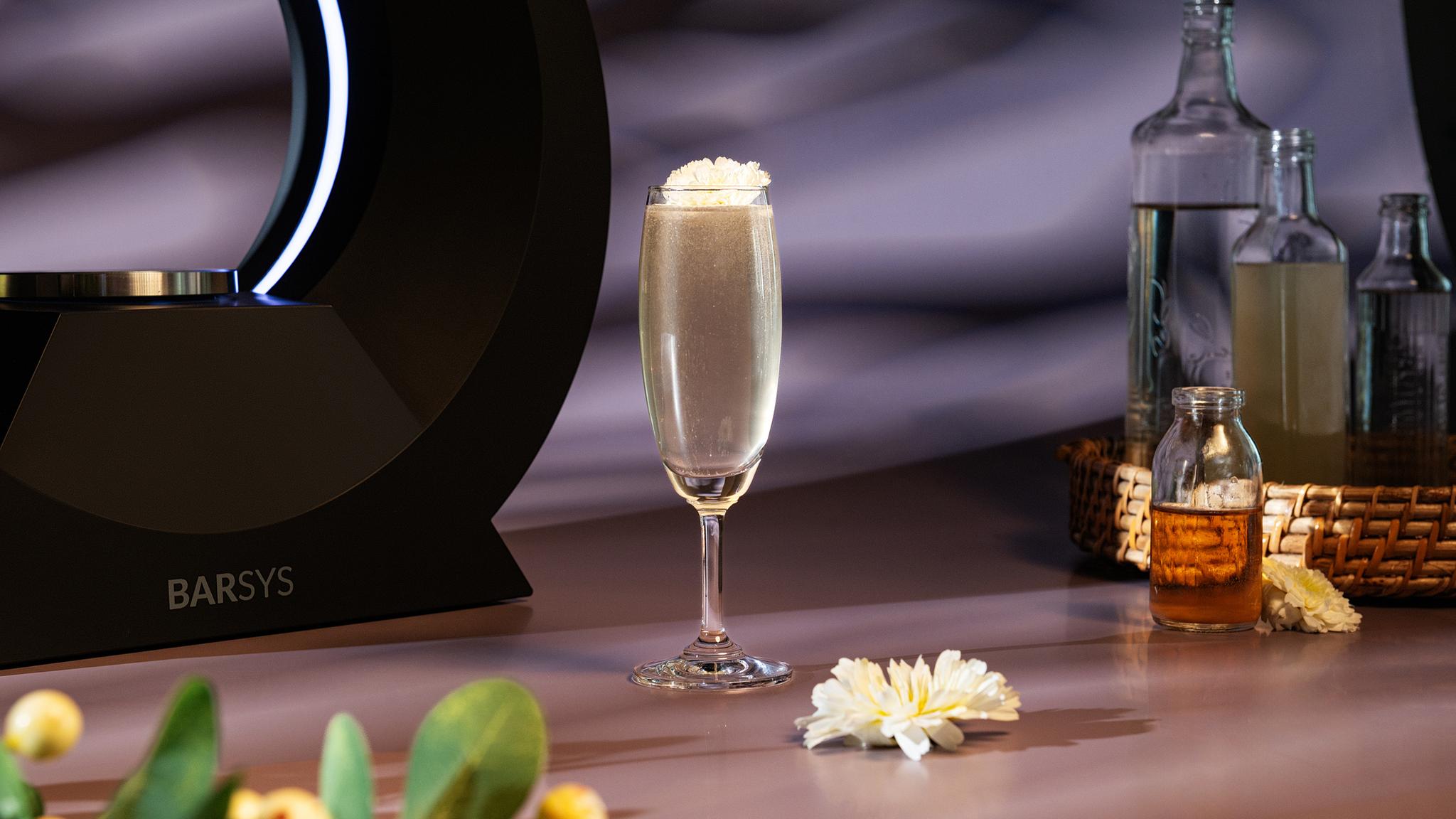 Honey Bee Fizz: A Light, Herbal Sparkler with Chamomile Charm