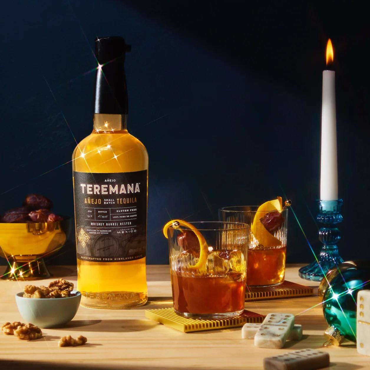 Añejo Date Old Fashioned